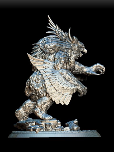 Owlbear miniature right profile, fur-lined body