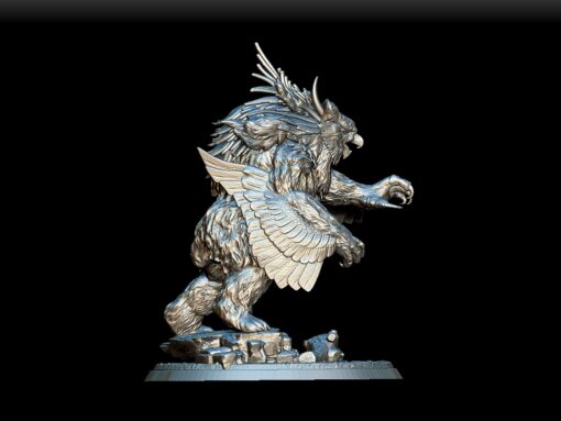 Owlbear miniature right profile, fur-lined body
