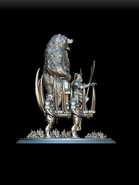 Gruulga Bloodwomb miniature right profile, clawed hands