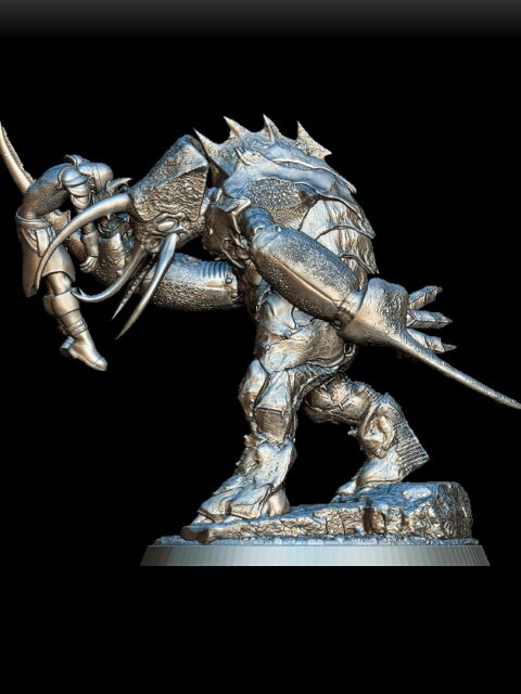 Umber Hulk miniature left profile, insectoid carapace