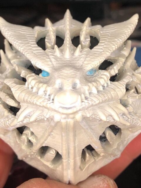 Alternative view of Medanix the White Dragon D10 Percentile Miniature – Stanley Morrison Dragon Dice