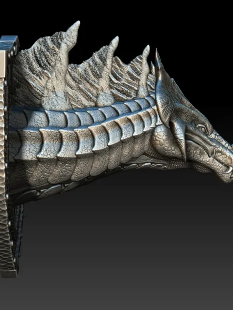 Right Profile showing horn curvature, structured jawline, and defined scale transitions
