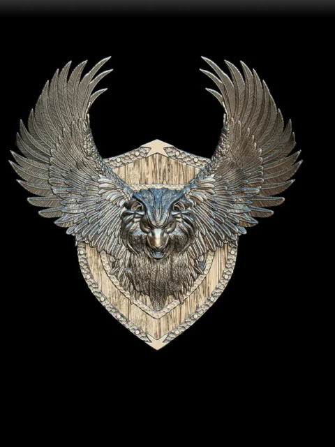 43 Shedu Trophy Bust – Monstrous Menagerie Angled View highlighting layered feather detail and mane texture
