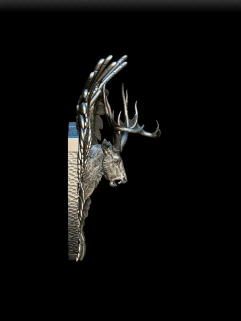 Right Wing Detail showing sculpted feather tiers and edge definition