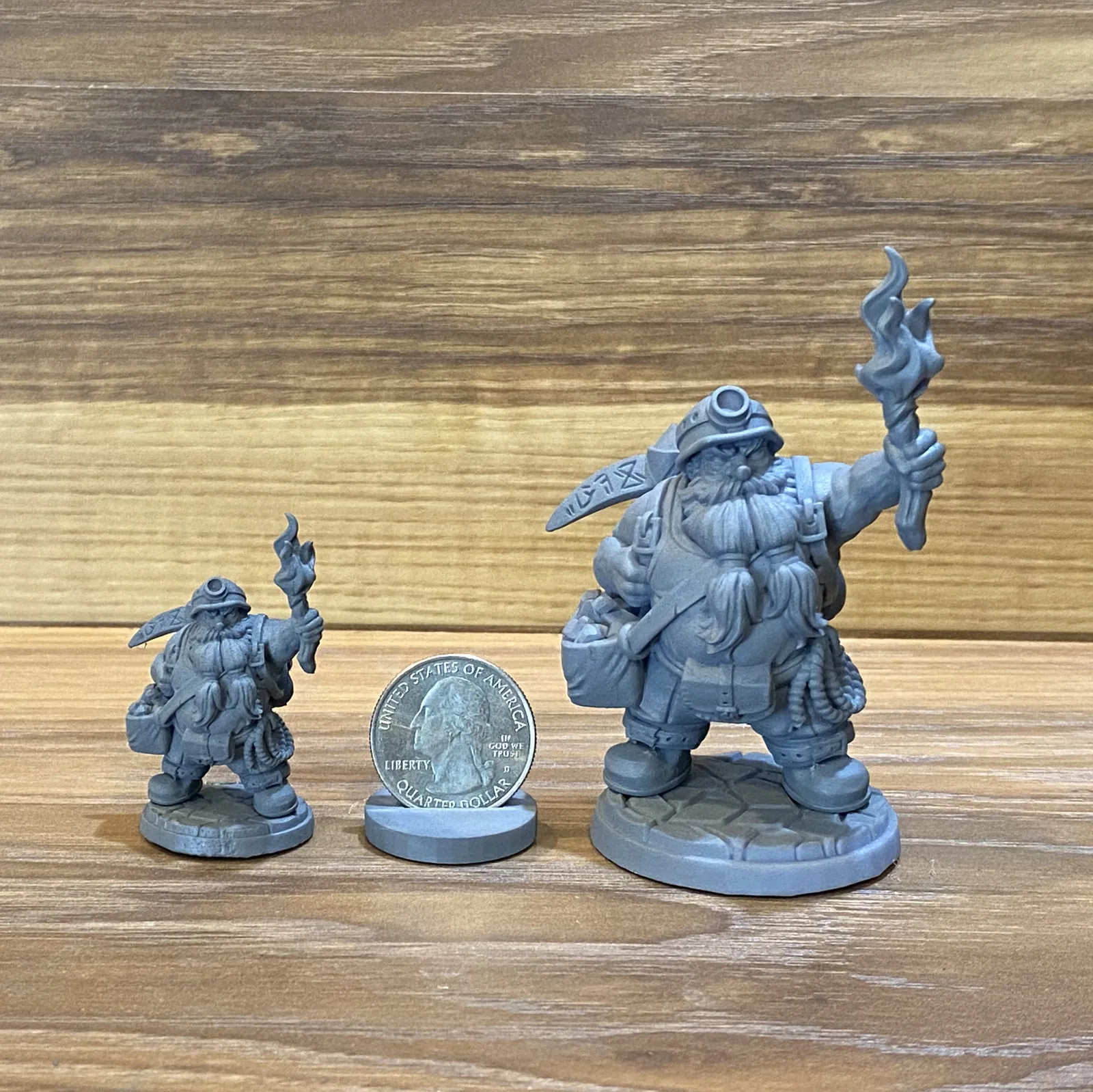Baldur The Adventurer — Clan Oakentap Dwarf Miniature - Image 3