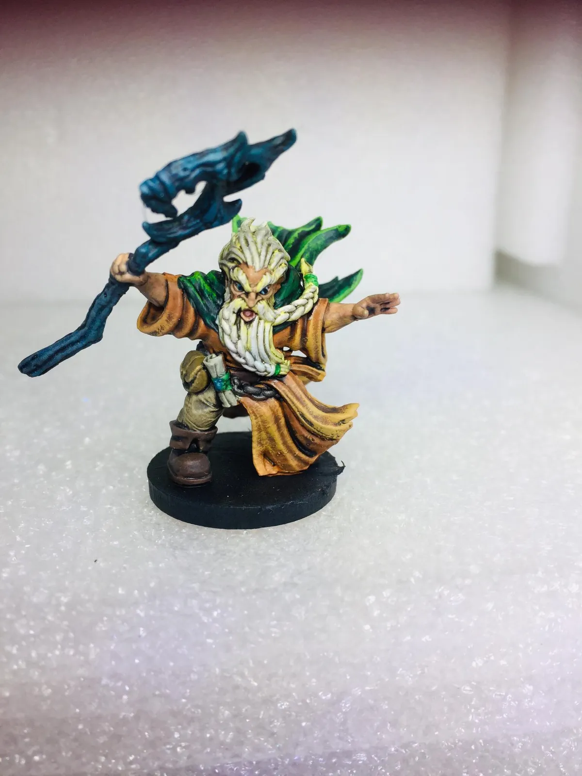 Hesur Strormbearer — Clan Oakentap Dwarf Miniature - Image 2