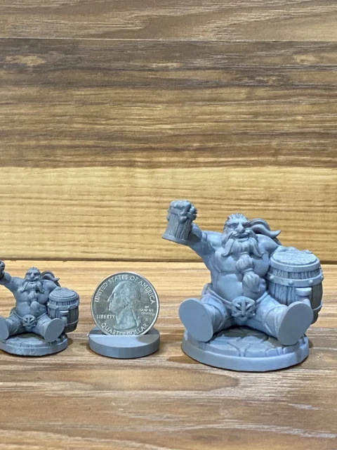 Alternative view of Hobur The Party Boy — Clan Oakentap Dwarf Miniature