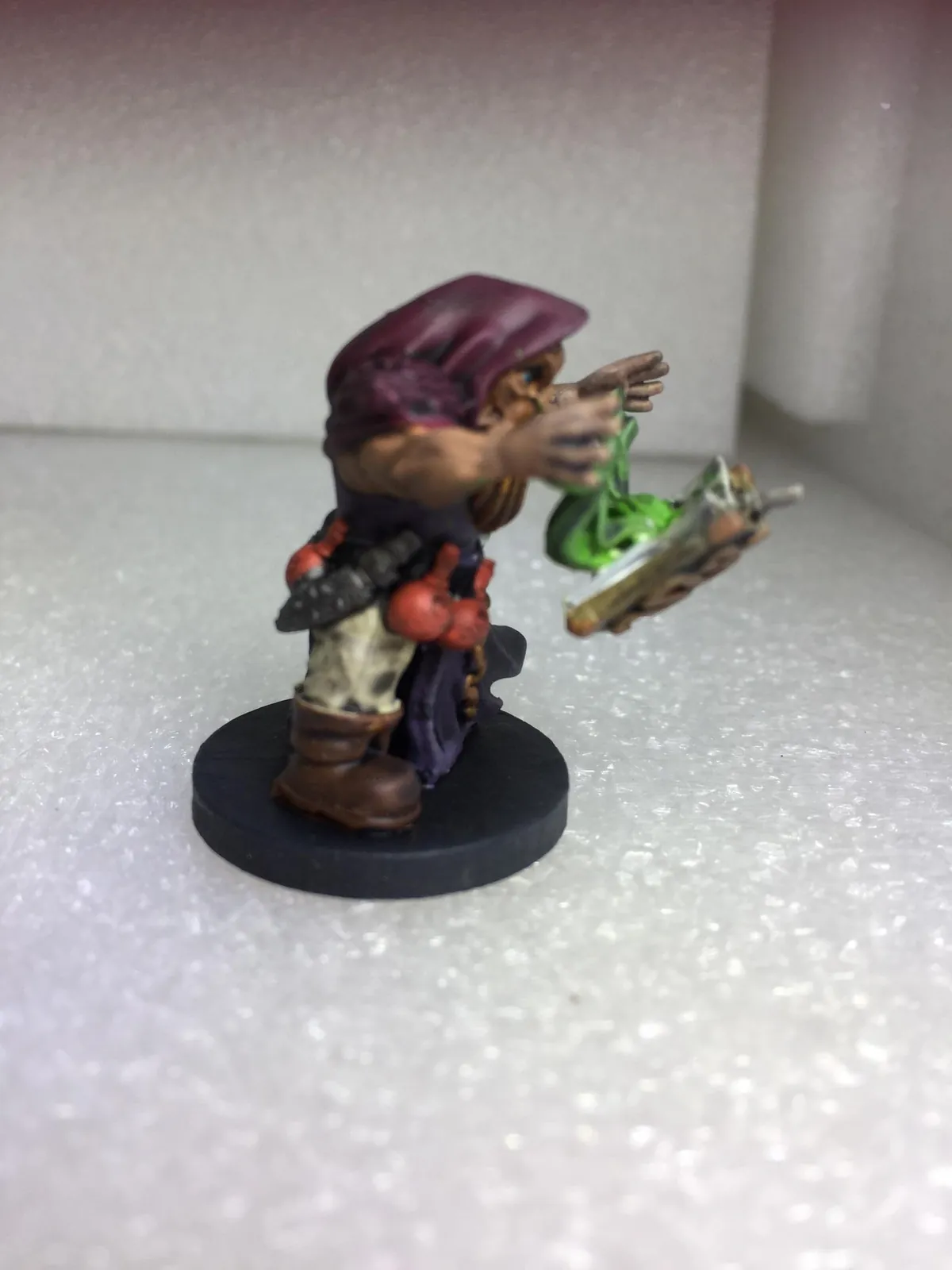 Kamli The Summoner — Clan Oakentap Dwarf Miniature - Image 3
