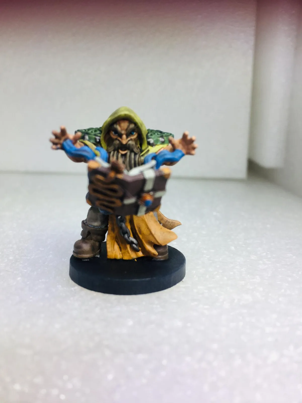 Kamli The Summoner — Clan Oakentap Dwarf Miniature - Image 7
