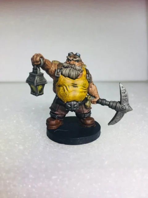 Rufus Breakrock — Clan Oakentap Dwarf Miniature
